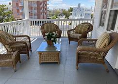 诺克公寓酒店 - 大洋城 - 阳台