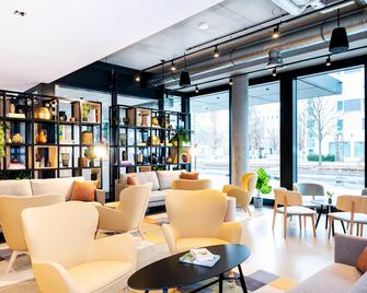 Staycity公寓酒店，法兰克福机场 - 法兰克福 - 休息厅