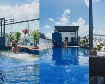 新加坡升达酒店-东海岸 - 新加坡 - 游泳池