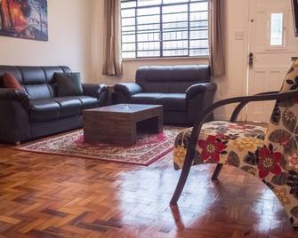 Two Bedroom Townhouse With Garage In Tatuapé - 圣保罗 - 客厅