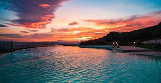 奥尔比亚 - 萨丁尼亚 dP 酒店 - 奥尔比亚 - 游泳池