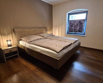 Ferienwohnung Kraxlhütte Dresden - 德累斯顿 - 睡房