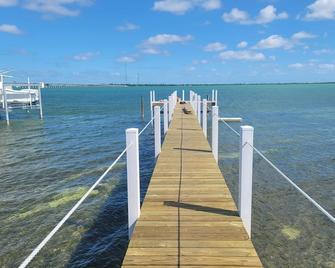 One of the very few beach houses with a daily, rental license in the Keys. - Summerland Key