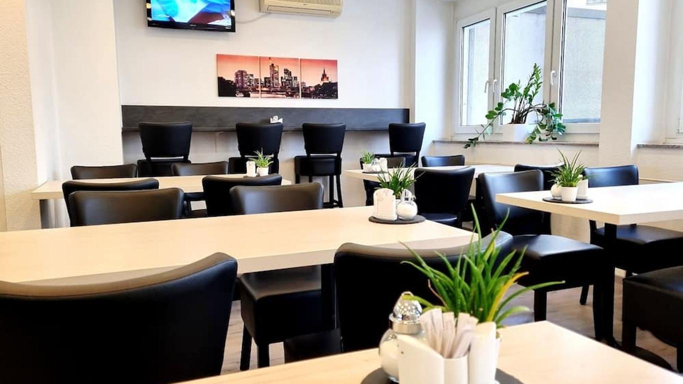 美因河畔法兰克福埃德尔酒店