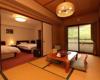 勒韦尔酒店 - 山形市 - 餐厅