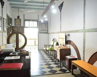 瓦桑塔石兰姆孟买cst旅舍 - 孟买 - 餐馆