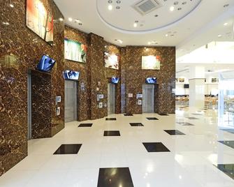 宿雾东横inn酒店 - 曼达维市 - 大厅