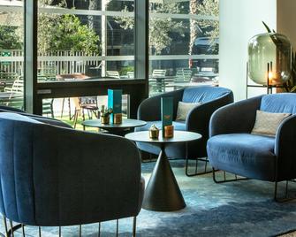 尼斯大运动场皇冠假日酒店 - IHG 酒店 - 尼斯 - 休息厅