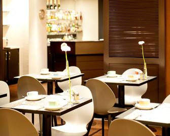 新沙勒迈恩酒店 - 布鲁塞尔 - 餐馆