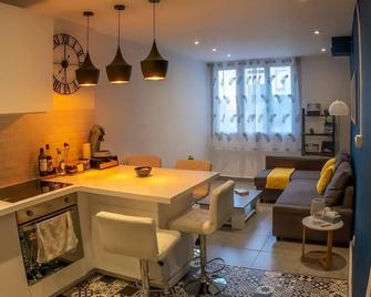 Toulouse Hyper Centre - 2 min Metro - 6 people - 图卢兹 - 厨房