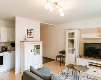 Staylight Cozy Appartement, ruhig und citynah gelegen, Netflix, Premium Ausstattung - 策勒 - 客厅