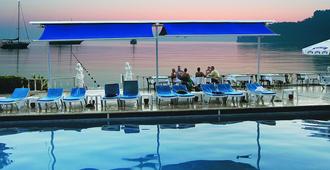 拉拉酒店 - 安塔利亚 - 游泳池