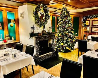 埃什里花园酒店 - 杜塞尔多夫 - 餐厅
