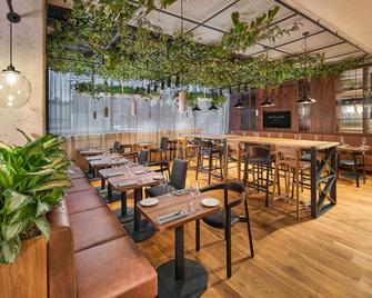 卡托维兹中心美居酒店 - 卡托维兹 - 餐馆