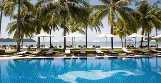 兰卡威卡萨德尔玛尔度假酒店 - 兰卡威 - 游泳池