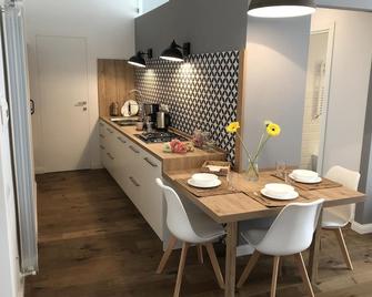 The Quality Apartment Napoli - 那不勒斯 - 厨房