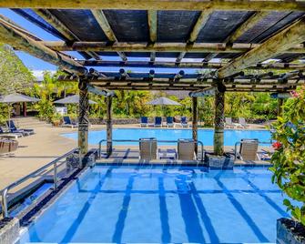 塔诺阿图斯塔拉酒店 - 阿皮亚 - 游泳池
