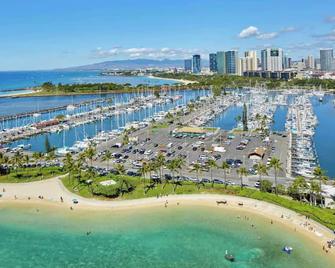 1721sq.ft on high Fl,Deluxe Ocean Front,Gym & Free Parking,24Hrs Security guard - 檀香山 - 海滩