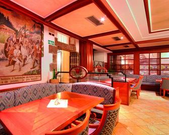 杜洛米提酒店 - 卡纳泽伊 - 餐馆