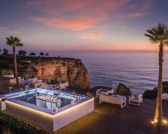 特佛理卡夫优瑞酒店 - Praia do Carvoeiro - 酒吧