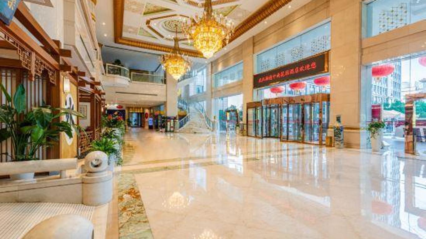 武汉融通中南花园酒店(街道口中南路地铁站店)