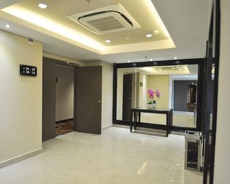 哥打京那巴鲁梦想酒店 - 亚庇 - 柜台
