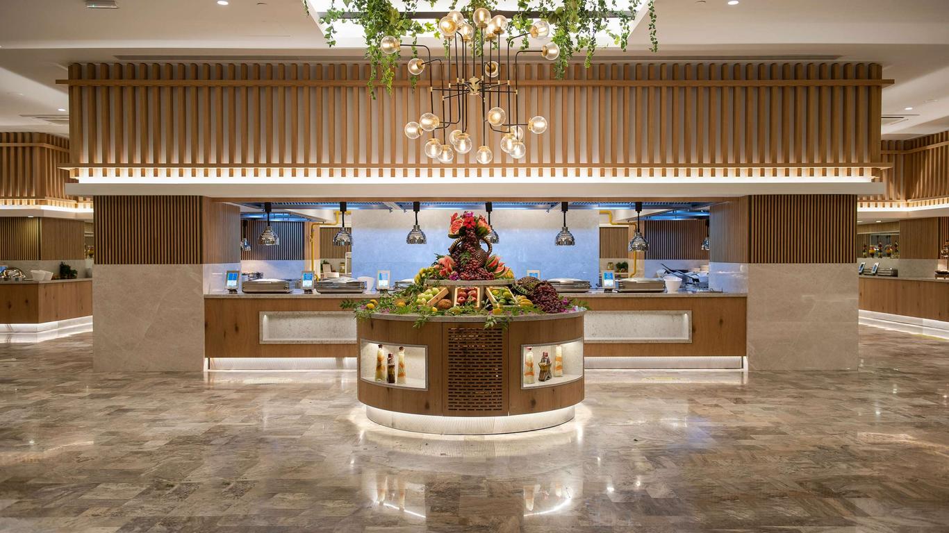 米拉马雷海滩酒店