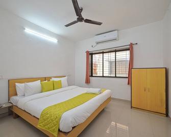 Jalsa Villas - Saputara - 睡房