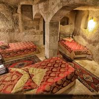 世纪洞穴酒店