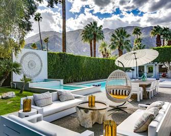 Palm Springs Celebrity Estate-City of Palm Springs ID #3121 - 棕榈泉 - 游泳池