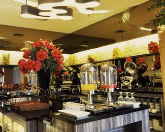 GP 美格昆甘酒店 - 雅加达 - 餐馆