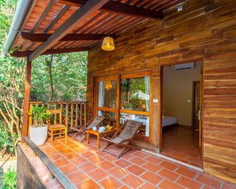 洋紫荆度假村 - Phu Quoc - 露台