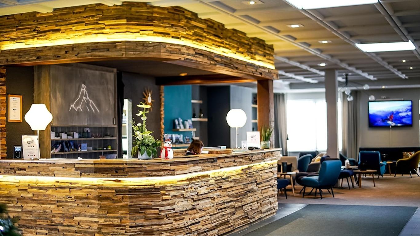 采尔马特国宾酒店