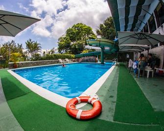 帕纳哈切尔波萨达唐罗德里戈酒店 - 帕纳哈切儿 - 游泳池