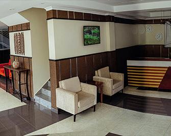 Urban Park Suites - 基加利 - 柜台