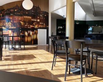 Longstay Sthlm South 长住sthlm南 - 斯德哥尔摩 - 酒吧