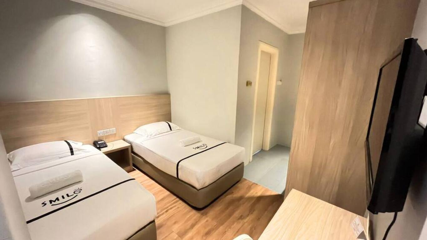 Sky Hotel 周杰 Pwtc