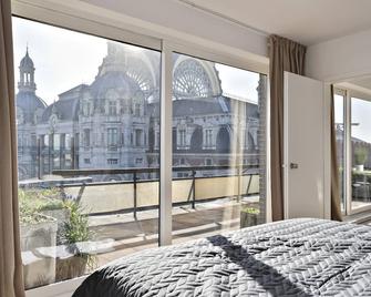City Penthouse, Rooftop Terrace, Free Netflix, Wifi And Airco - 安特卫普 - 睡房