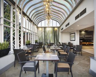 东密德兰兹机场吉瑞斯旅店 - 德比 - 餐馆