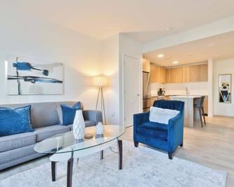 Luxury Apt with Kitchen in Fenway - IDL-524 - 波士顿 - 客厅