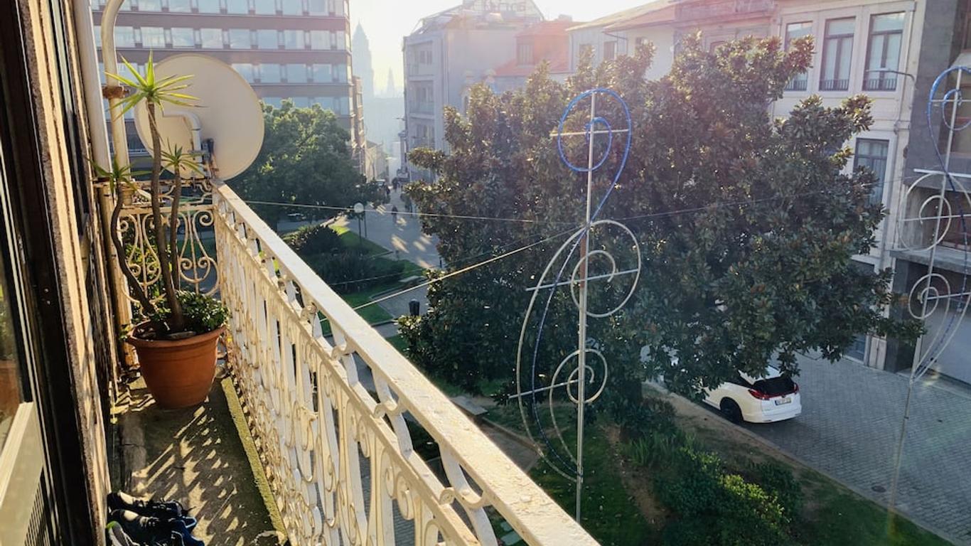 M2 学生青年旅舍