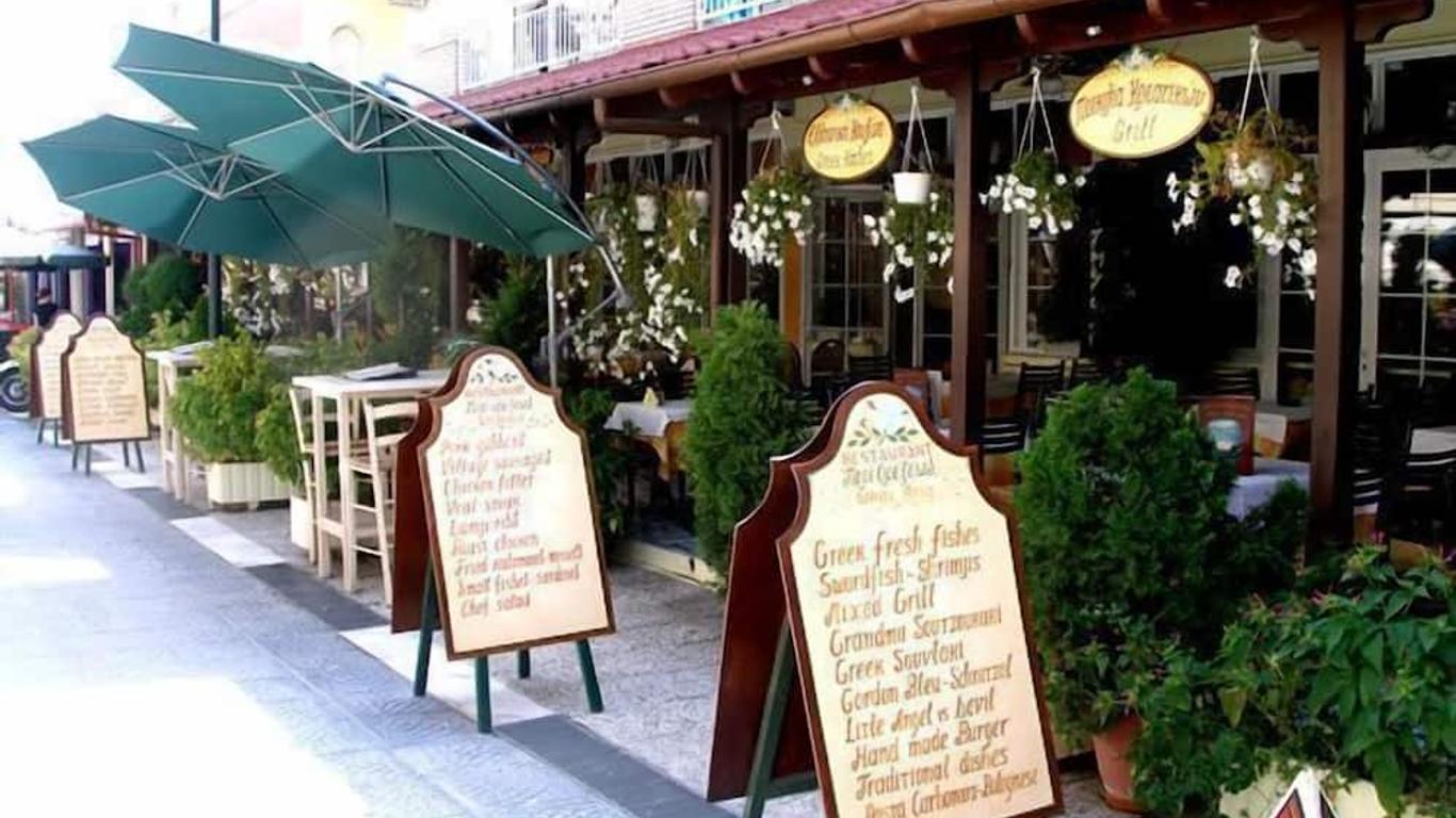 白玫瑰海滩酒店