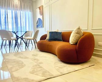 Downtown Luxury Apt Naco: 2br 2ba - 圣多明各 - 客厅