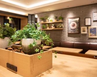 鸟取站前超级酒店 - 鸟取市 - 大厅