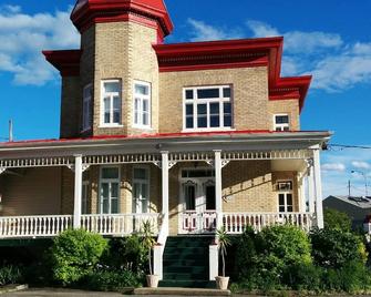 东魁北克市生态小屋旅馆 - 魁北克市 - 建筑