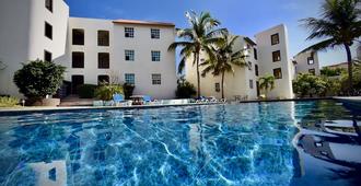 卡波圣玛利亚酒店 - 卡波圣卢卡 - 游泳池