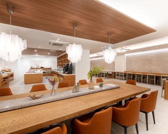 盛冈皇家酒店 - 盛冈市 - 餐厅