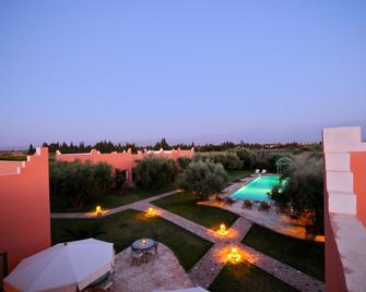 奥利维耶德阿特拉斯酒店 - 马拉喀什 - 游泳池