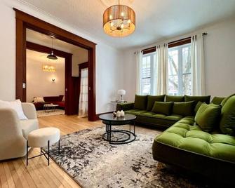 Unforgettable Stay in Quebec City - 魁北克市 - 客厅