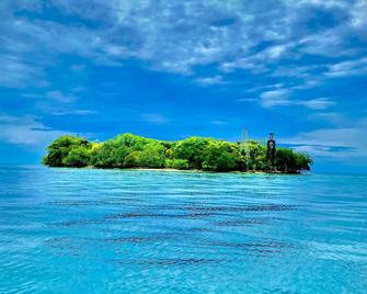 Belize Bay Estate - private estate on the Caribbean shore. - 蓬塔戈尔达